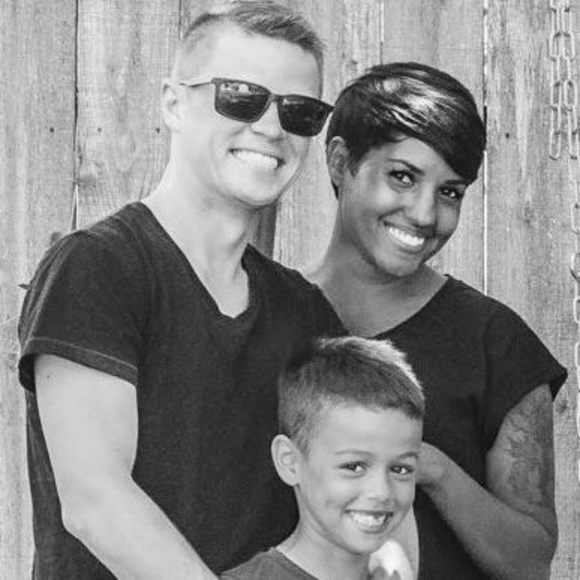 Meet your Posher, Amanda - Picture 1 of 1